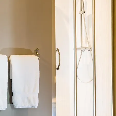 Bnb City Bed and Breakfast Ναμούρ